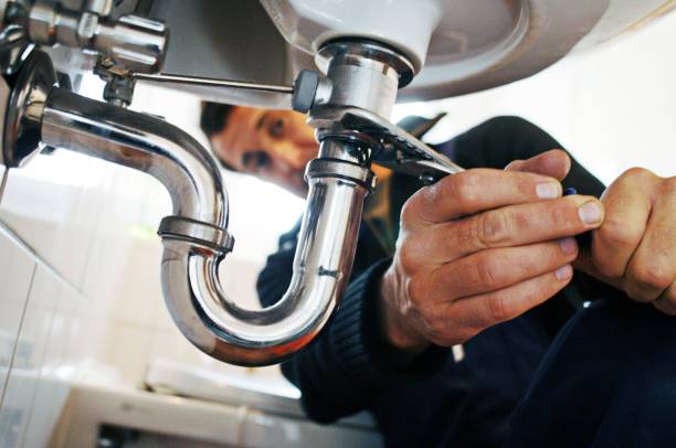 Best Emergency Plumber  in Woodburn, IN